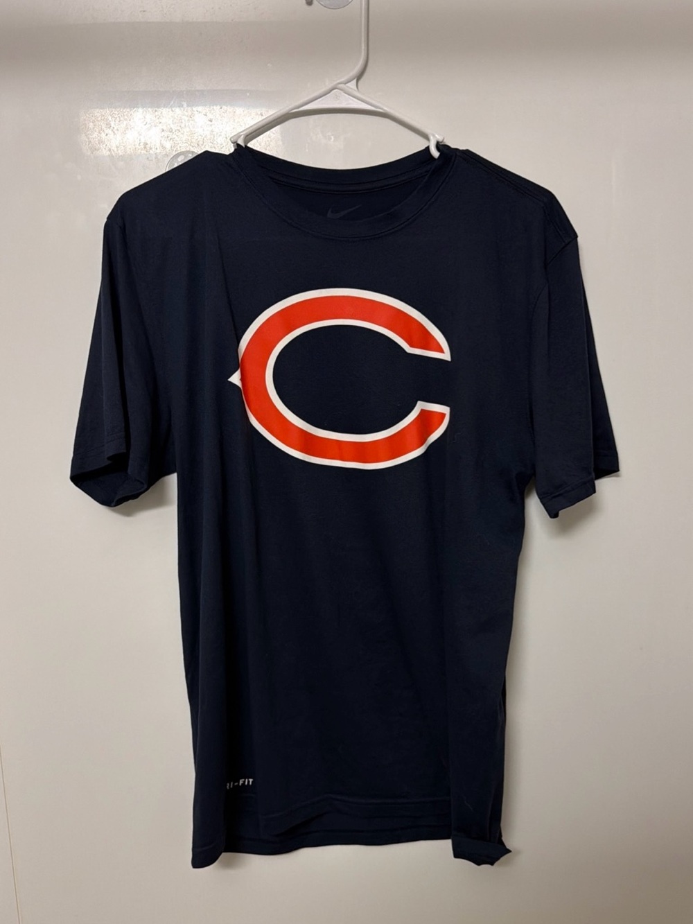 Nike Men’s Navy T-Shirt with Orange and White Chicago Bears C Logo